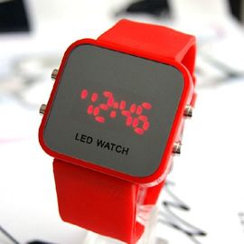 LED の腕時計 12colors 男女兼用のデジタル ミラーの表示シリコーンの革紐 LJX09