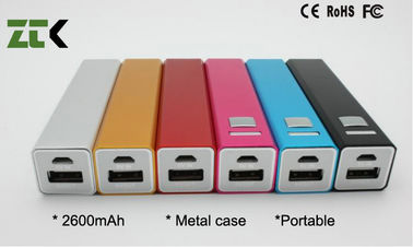 普遍的な口紅携帯電話/IPod のための小型力銀行 2600mah