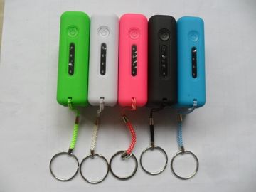 2600mAh USB LED ライトが付いている携帯用力銀行、赤く/ピンク/緑