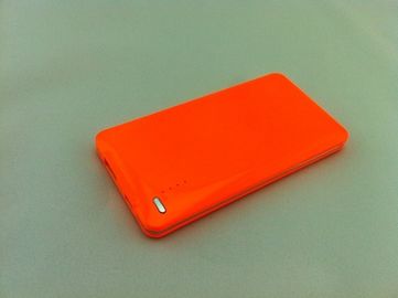 李-ポリマー超薄い力銀行 4400mAh の小型の携帯電話の充電器