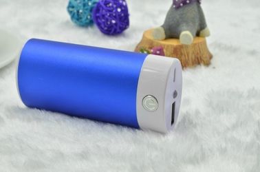 普遍的な 5200mAh 力銀行 Smartphones のための外的な充電器のポータブル