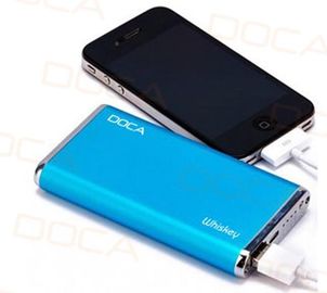 タブレットの PC およびスマートな電話のための熱い販売の大きい容量 6500mAh 普遍的な携帯用力銀行