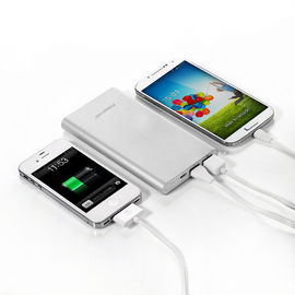 普遍的な 10000MAH 携帯用携帯電話力銀行リチウム ポリマー細胞の速い充満