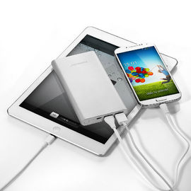 普遍的な 10000MAH 携帯用携帯電話力銀行リチウム ポリマー細胞の速い充満