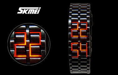 Skmei の人の鉄の武士の溶岩 LED の腕時計、LED デジタルの腕時計