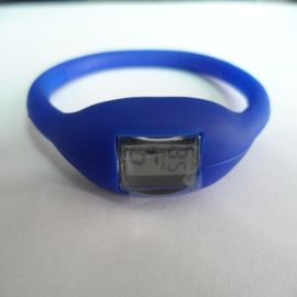 適用範囲が広いシリコーンのバンドの腕時計